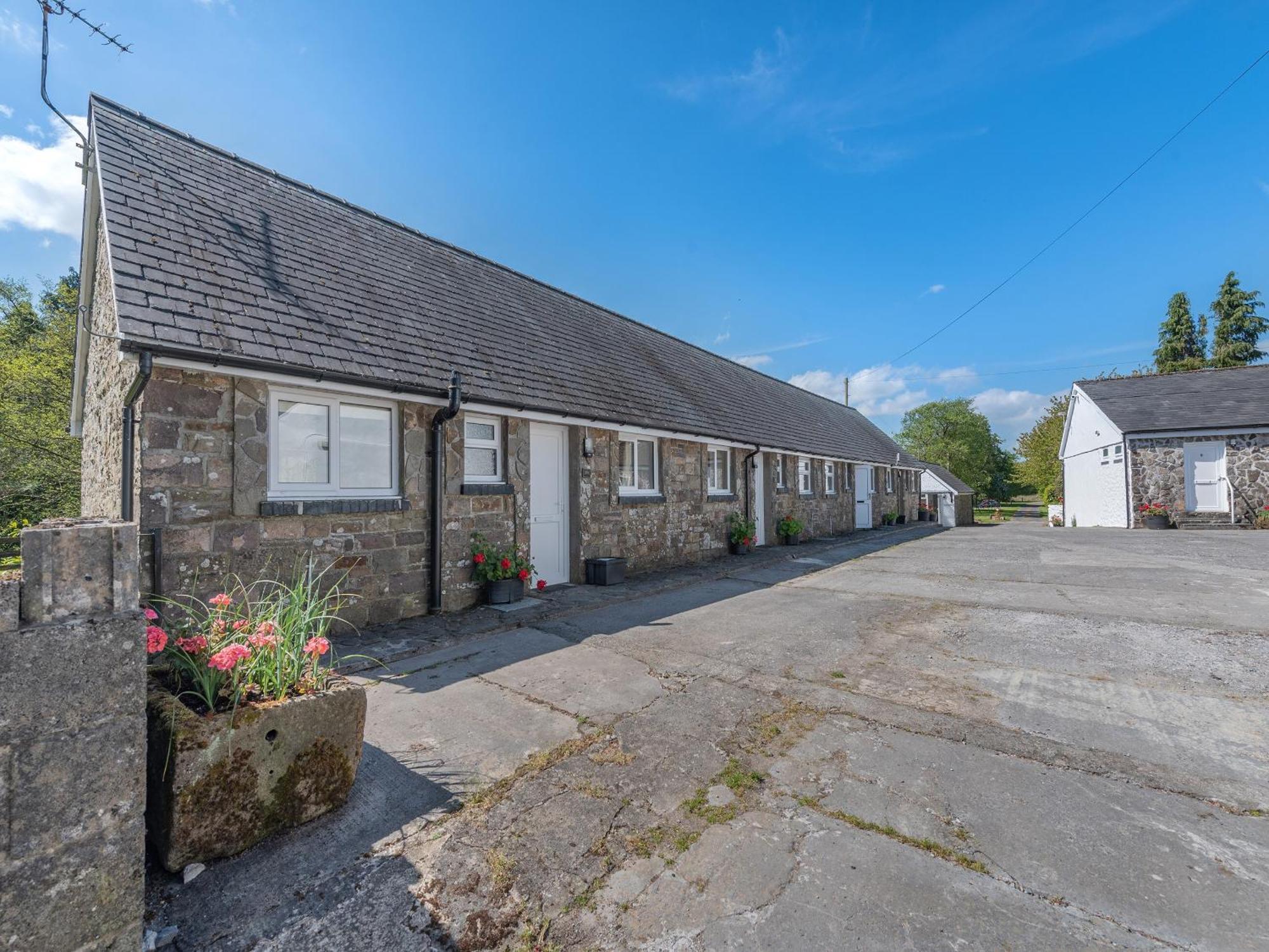 Wren Cottage Llandeilo Exterior photo